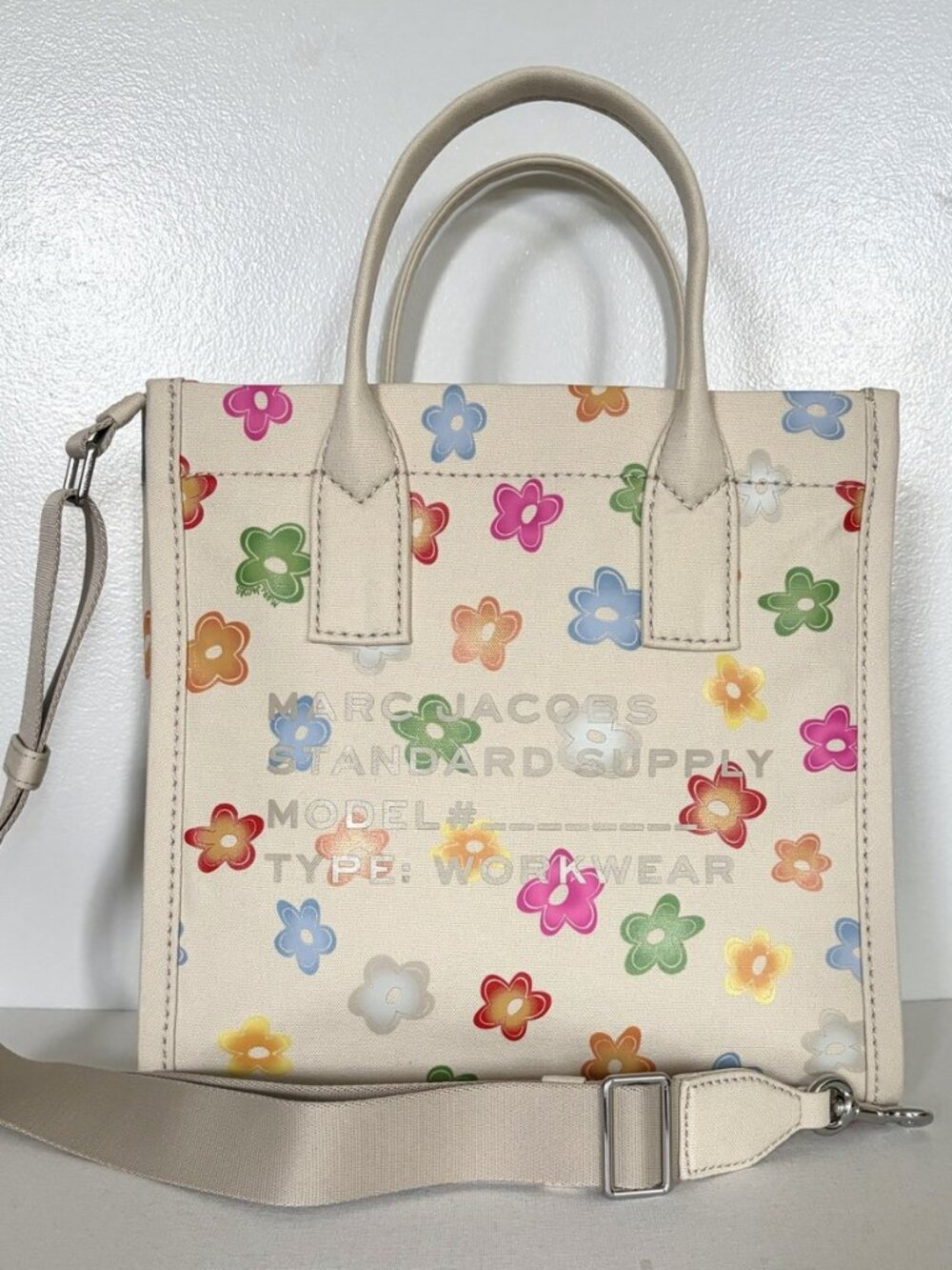 New Marc Jacobs Cotton Canvas Graphic Sticker-Print Medium Tote White Multi